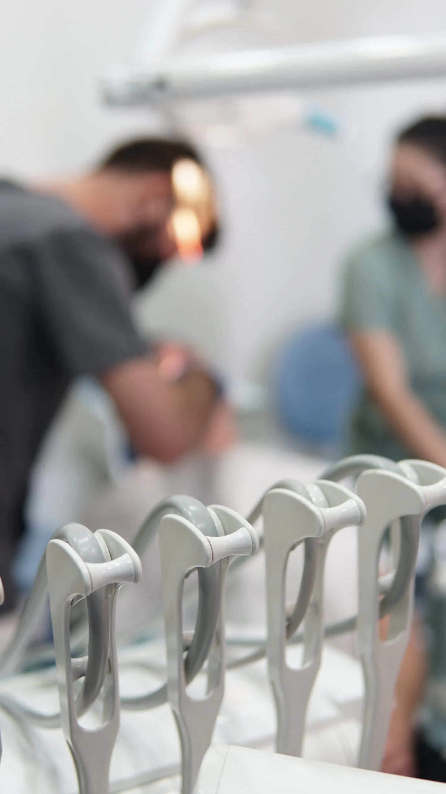Alba Dental Pendik diş kliniğinde multidisipliner tedavi uygulaması.